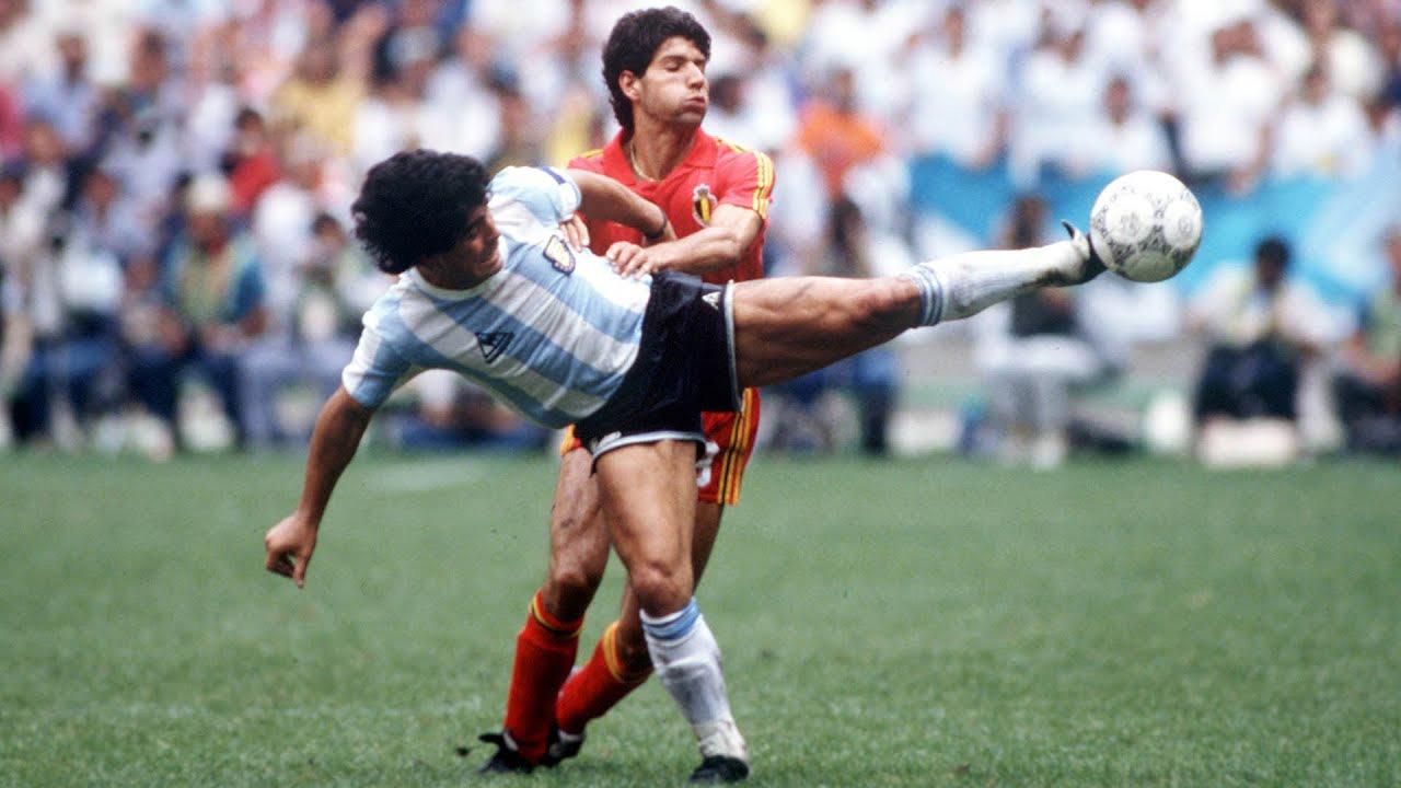 Argentina và Bỉ trong trận bán kết World Cup 1986 tại Mexico