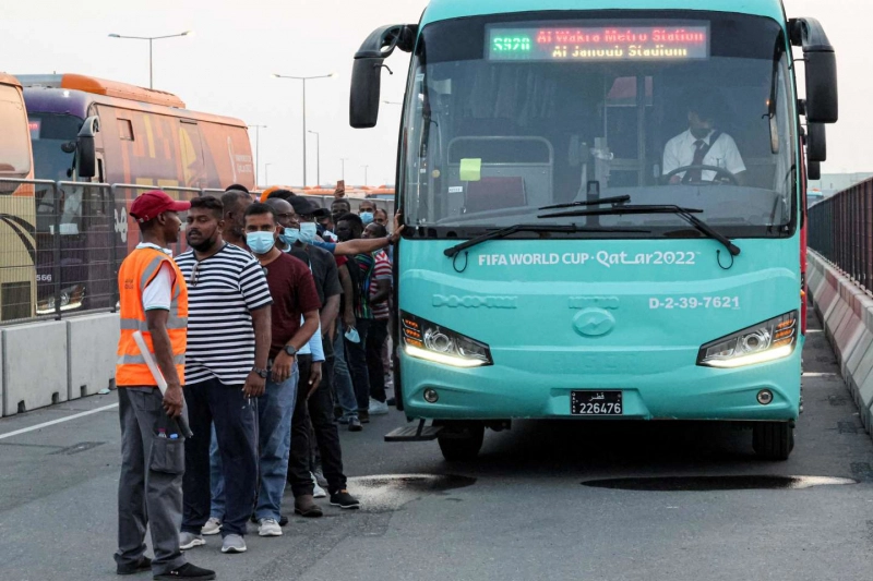 Qatar thử nghiệm xe bus tại các sân vận động diễn ra World Cup 2022