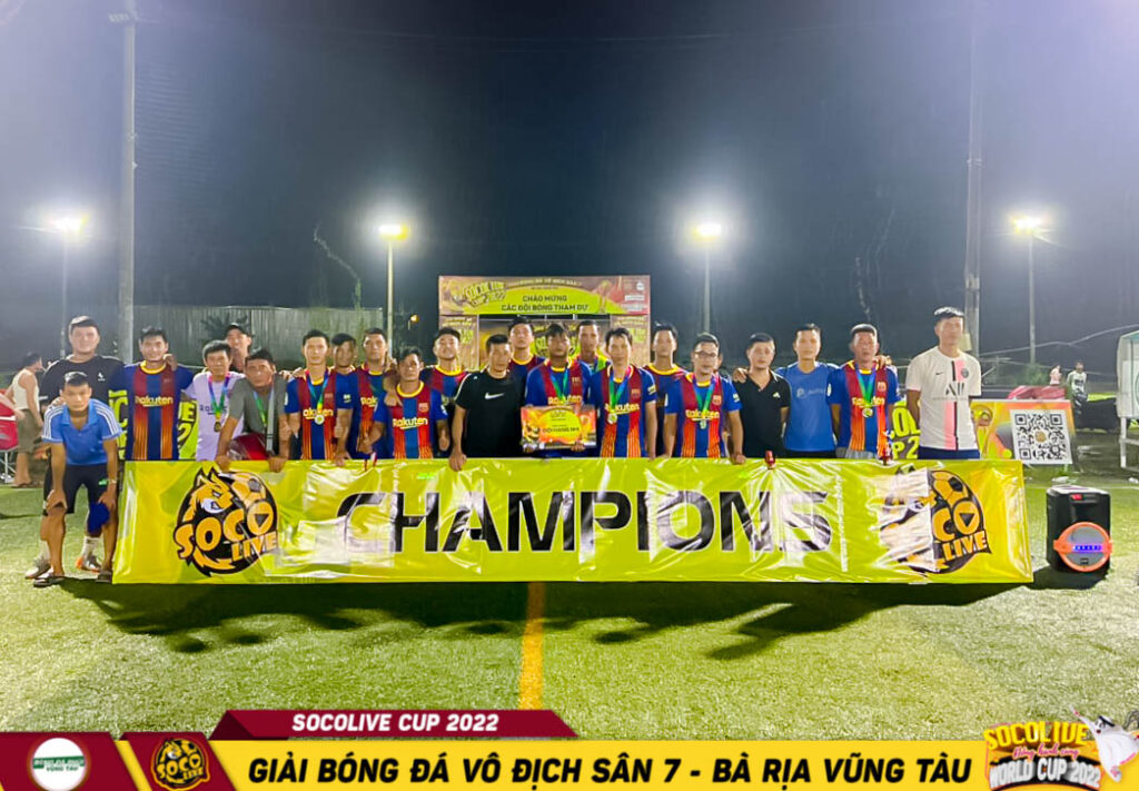 Đội bóng Xóm Tui FC đạt danh vị Á Quân Socolive Cup Vũng Tàu 2022