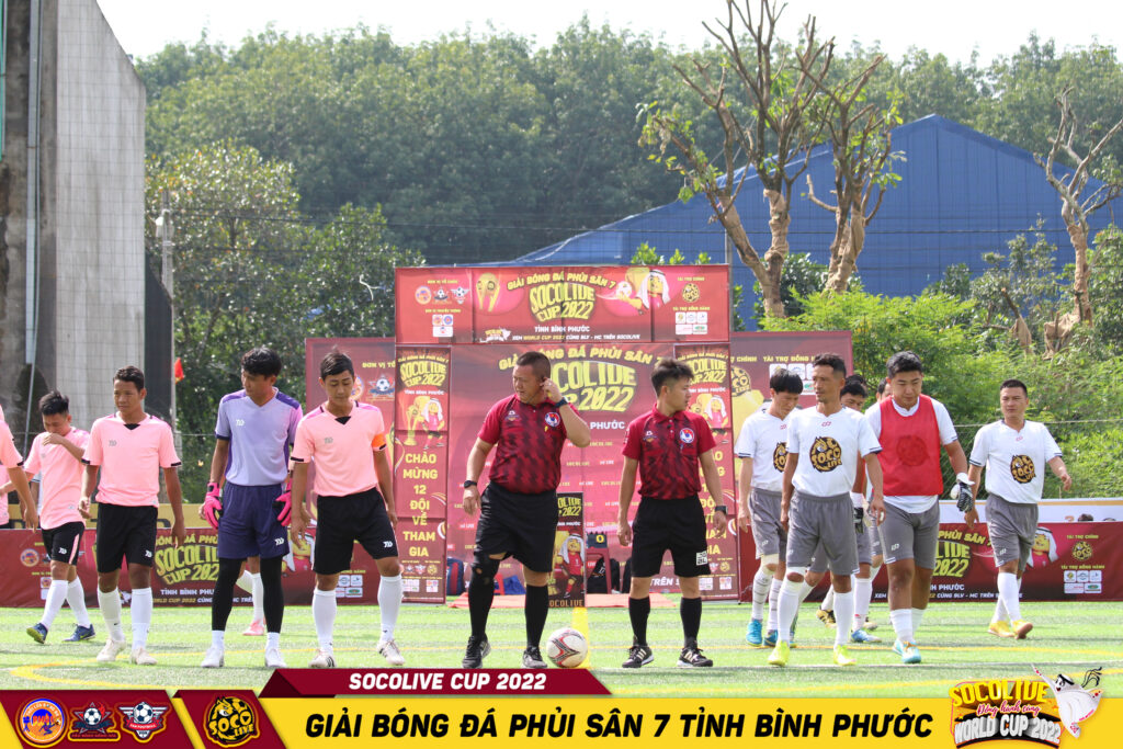 Linh My Spa FC dành chiến thắng 3-1 trước Thảo Mộc Spa tại Giải bóng đá phủi Bình Phước Socolive Cup 2022