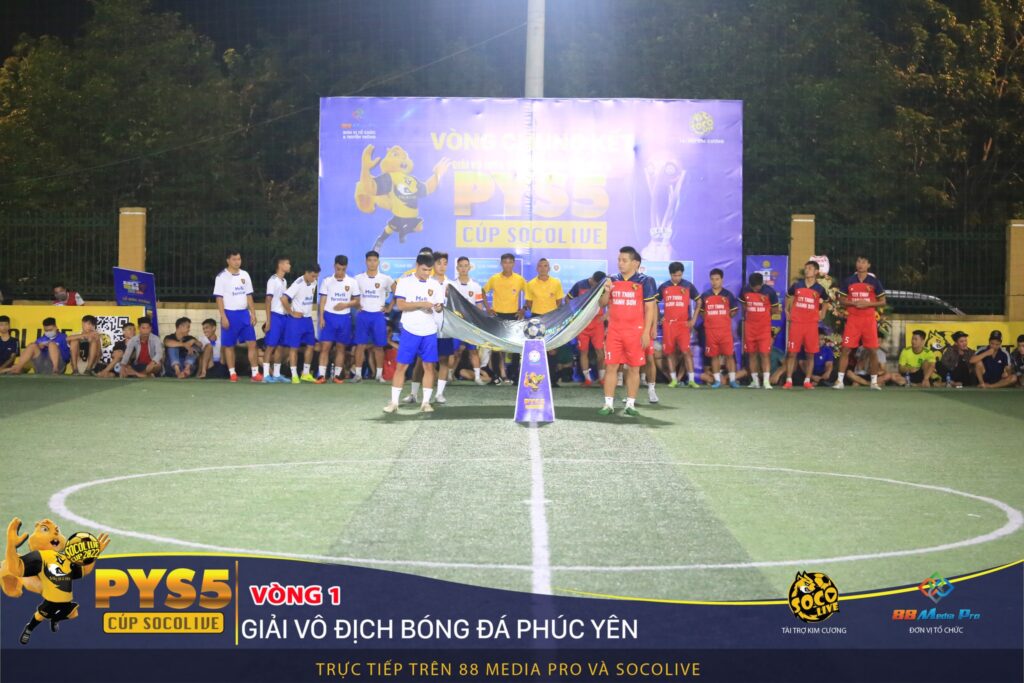 F1 FC và 90 & Anh Em FC tại Vòng 1 Bảng C Giải Bóng Đá Phúc Yên Socolive Cup PYS5