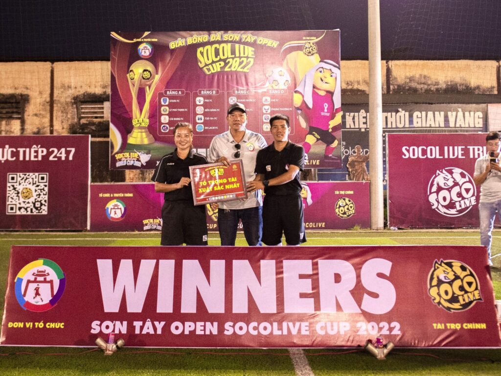 Tổ trọng tài xuất sắc nhất Giải Bóng Đá Sơn Tây Open Socolive Cup 2022