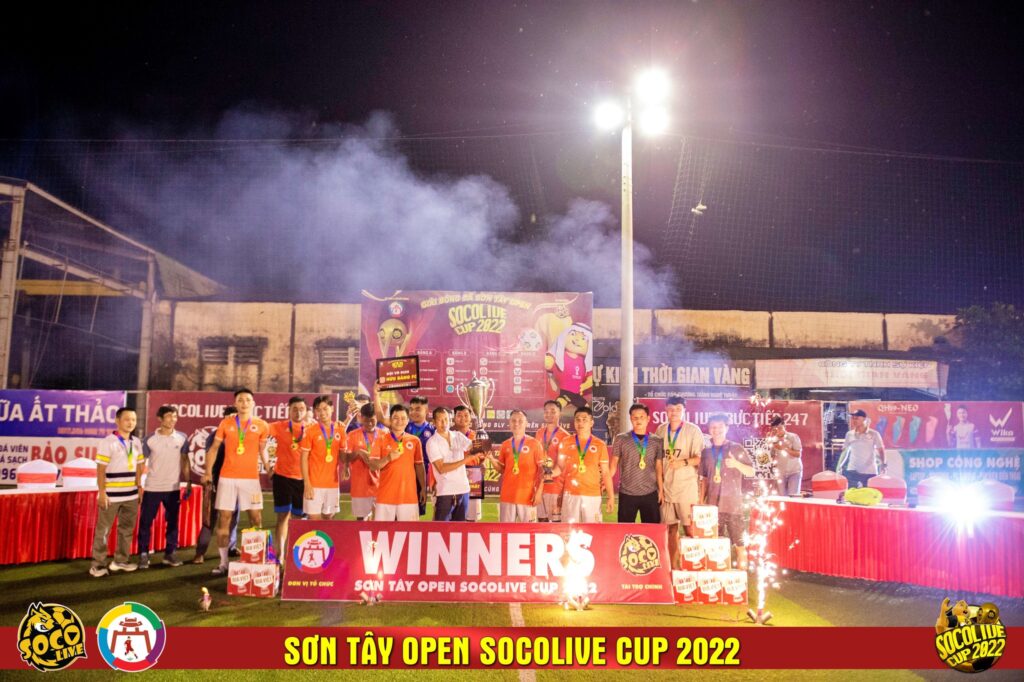 Hữu Bằng FC Vô Địch Giải Bóng Đá Sơn Tây Open Socolive Cup 2022