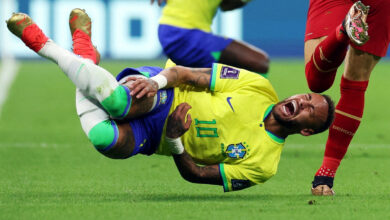 Neymar bị đau với những tình huống phạm lỗi của cầu thủ Serbia World Cup 2022