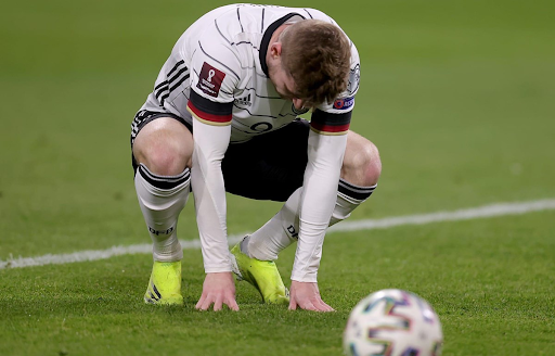 Sự kiện tuyển Đức thua một đội bóng châu Á đã làm rúng động giới bóng đá cũng như các fan hâm mộ của cả hai đội tuyển. 