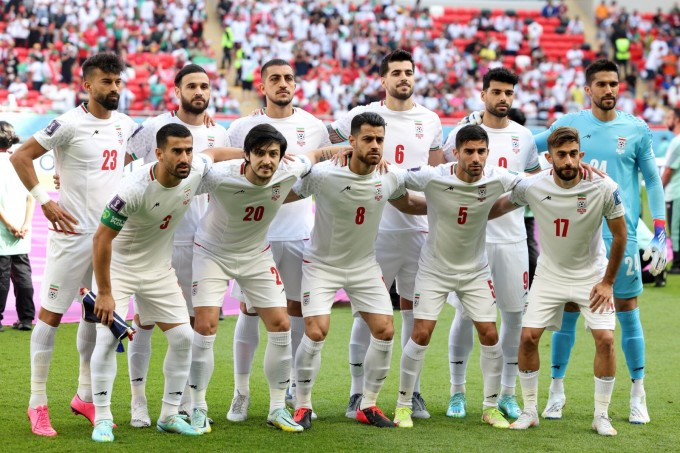 Tuyển Iran trong trận đấu gặp Xứ Wales ở sân Ahmad Bin Ali, Qatar ngày 25/11 