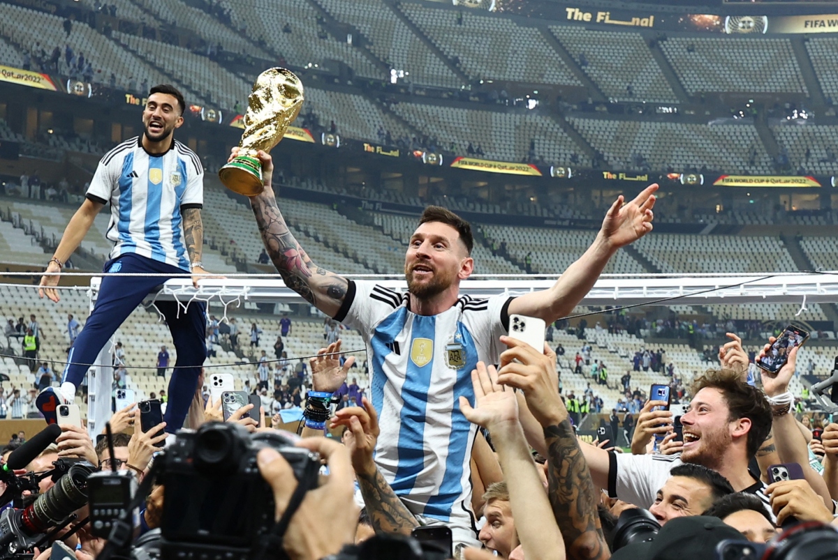 Messi và đồng đội ăn mừng chiến thắng tại World Cup 2022