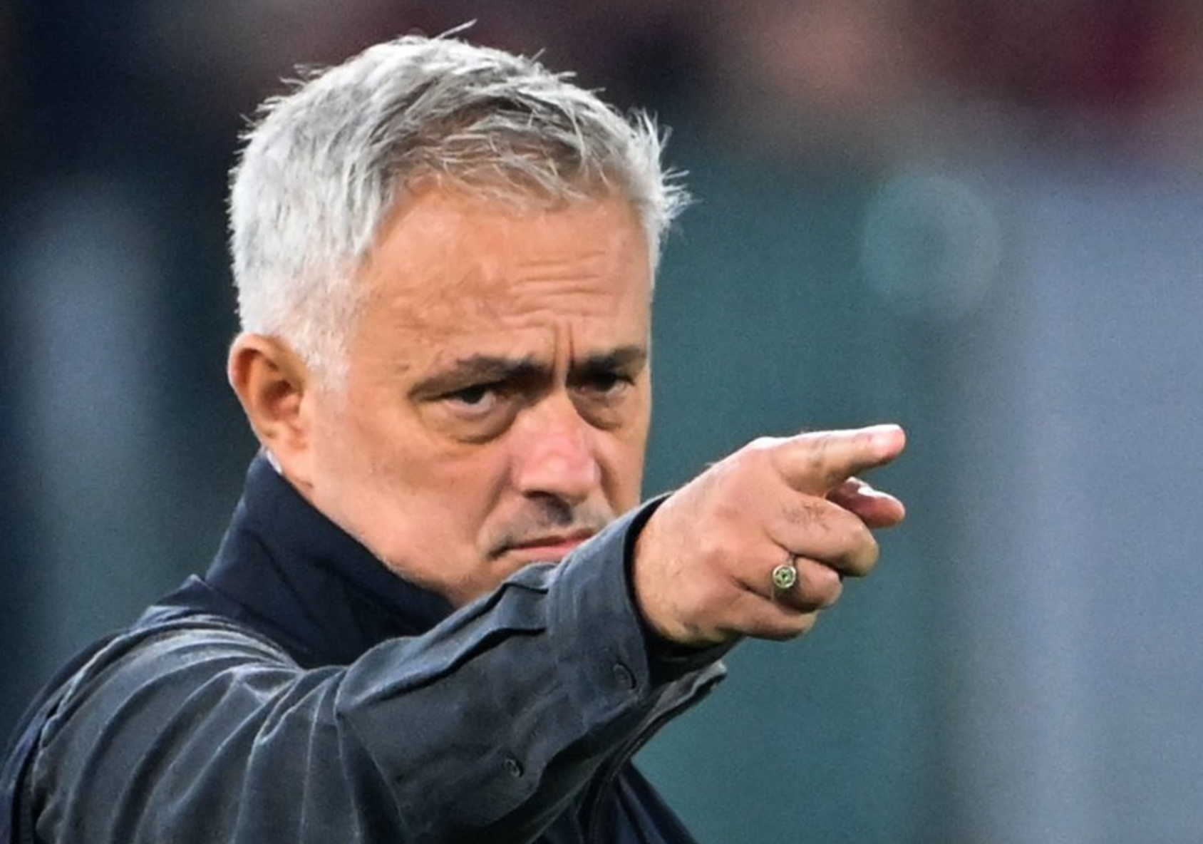 HLV Jose Mourinho muốn về Ngoại hạng Anh