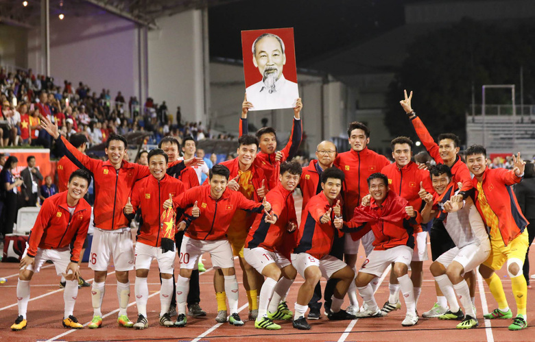 HLV Park dành danh hiệu trước chung kết AFF Cup: hành trình 5 năm của ông với bóng đá Việt Nam