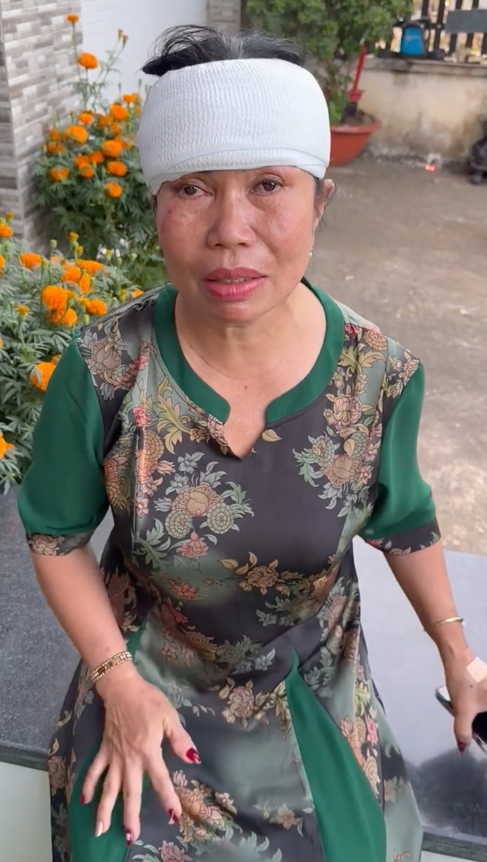 Mẹ Lê Dương Bảo Lâm