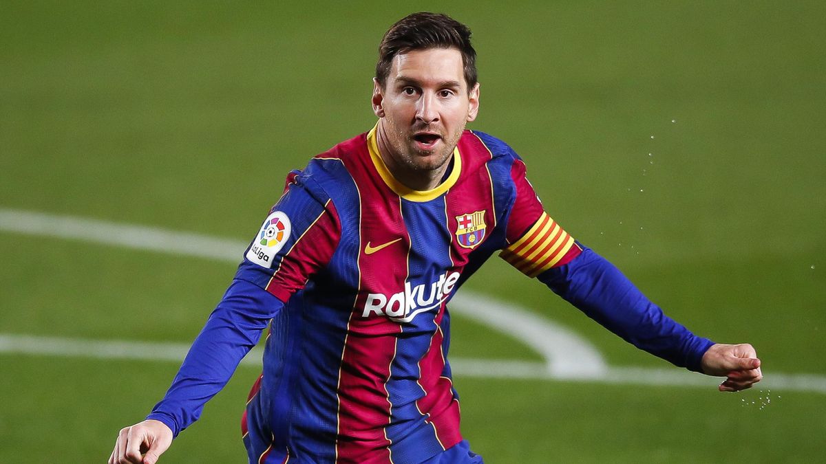 Messi nên giải nghệ tại Barca 