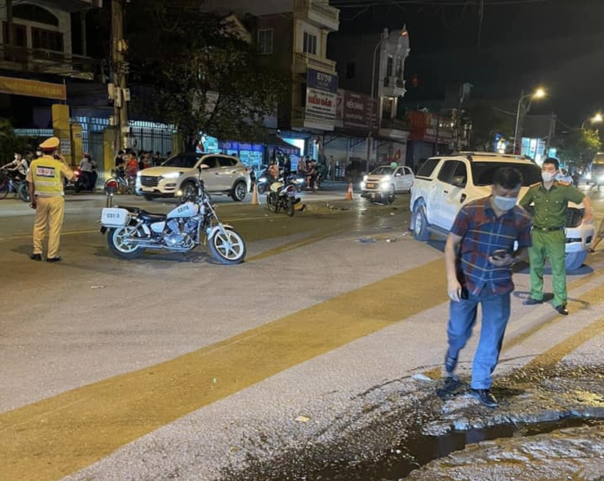 Hiện trường xảy ra vụ tại nạn trước cổng chợ Quán Toan, Phường Quán Toan, quận Hồng Bang, thành phố Hải Phòng